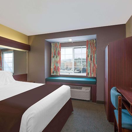 Microtel Inn & Suites - Meridian Exterior photo