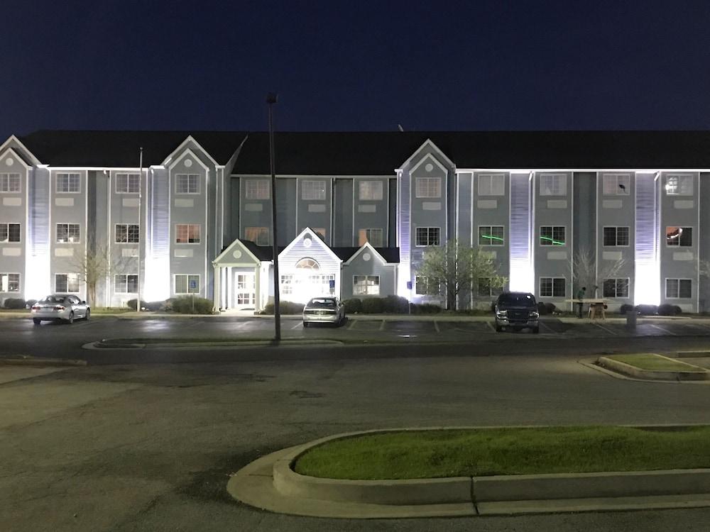 Microtel Inn & Suites - Meridian Exterior photo